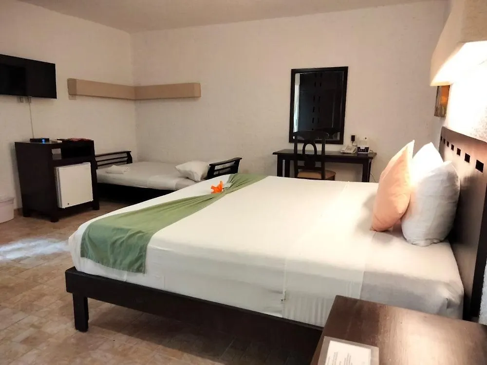 Luciana Hotel & Beach Club Playa del Carmen